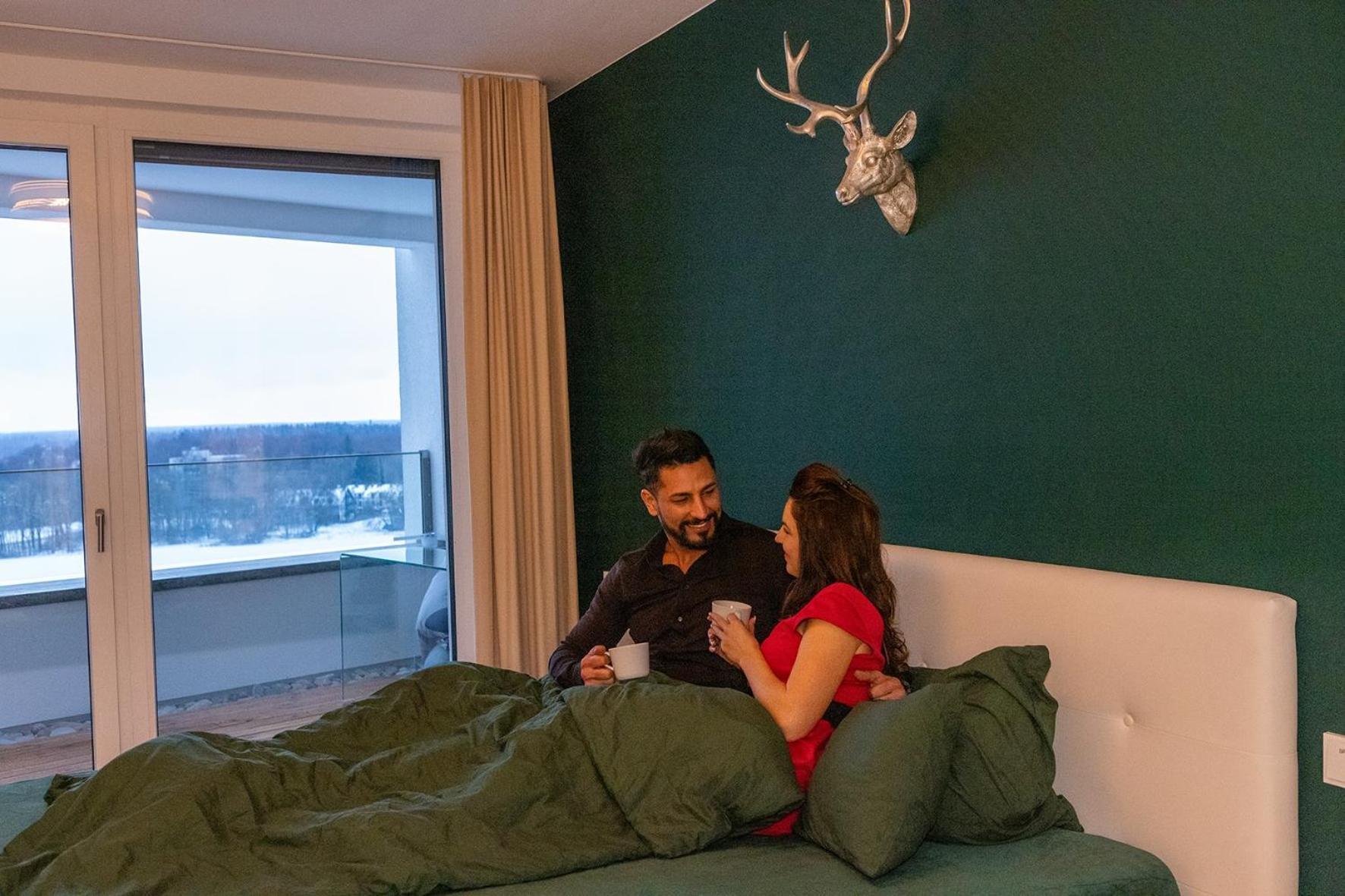 Alpen-Panorama Suite - Einzigartige Privatsuite Hoch Ueber Muenchen, 12Tes Og, Alpenblick, Loggia, Whirlpool, 15 Minuten Zum Zentrum, Ruhe Und Erholung In Der Stadt Muenchen Fuer Privat Und Geschaeftlich Reisende Εξωτερικό φωτογραφία